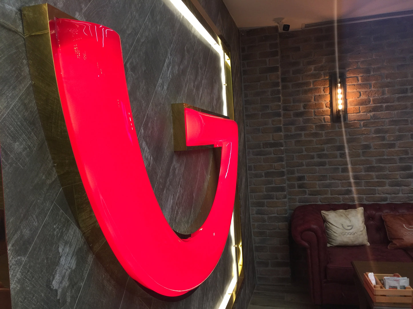 Beyzade Restoran Dış Cephe Aydınlatma  Kurumsal Tabela Uygulaması | Yunus Emre Atayay