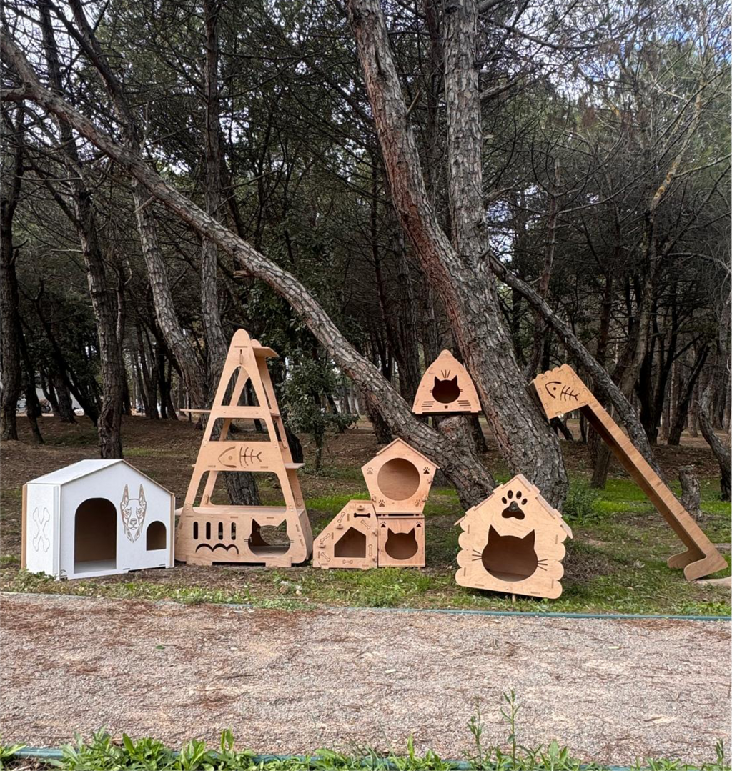 Demonte Marin Kedi Evi: Pratik Taşıma ve Montaj İmkanı