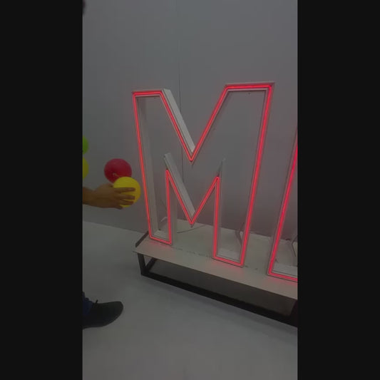 Şık ve Modern Tasarım  Kutu Harfler RGB Neon LED kutu Harfler H: 90 cm